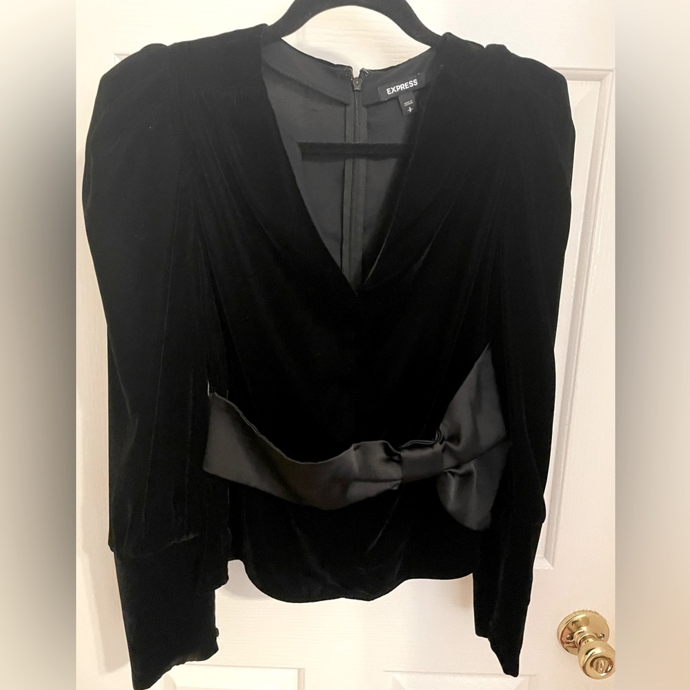Long Sleeve Velvet Top